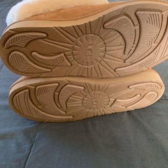 UGG Women' Classic PATTEN boots CHESTNUT 1006011 SHEEPSKIN SIZE7 new no box - Picture 6 of 12